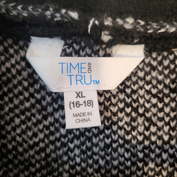 Sweater coat - Picture 2 of 2